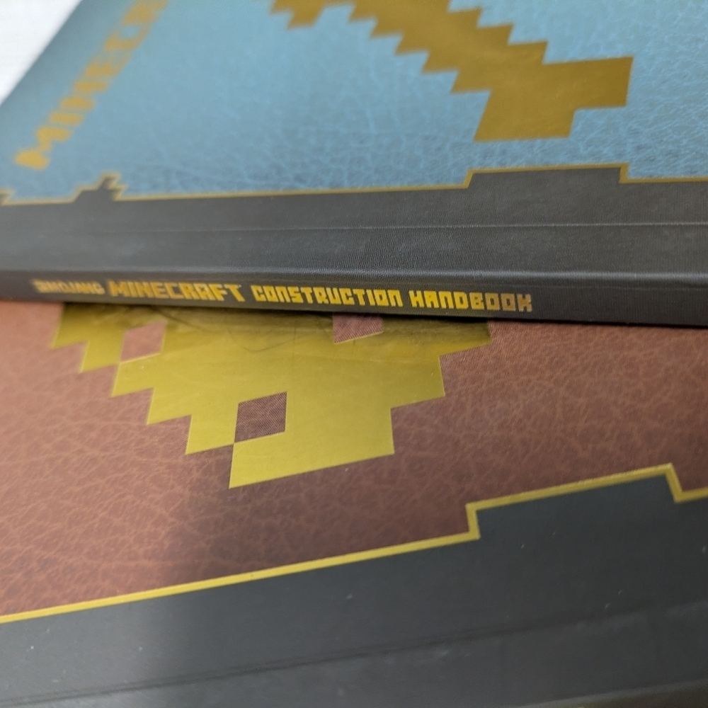 Minecraft Hardcover Book Set - Picture 7 of 11